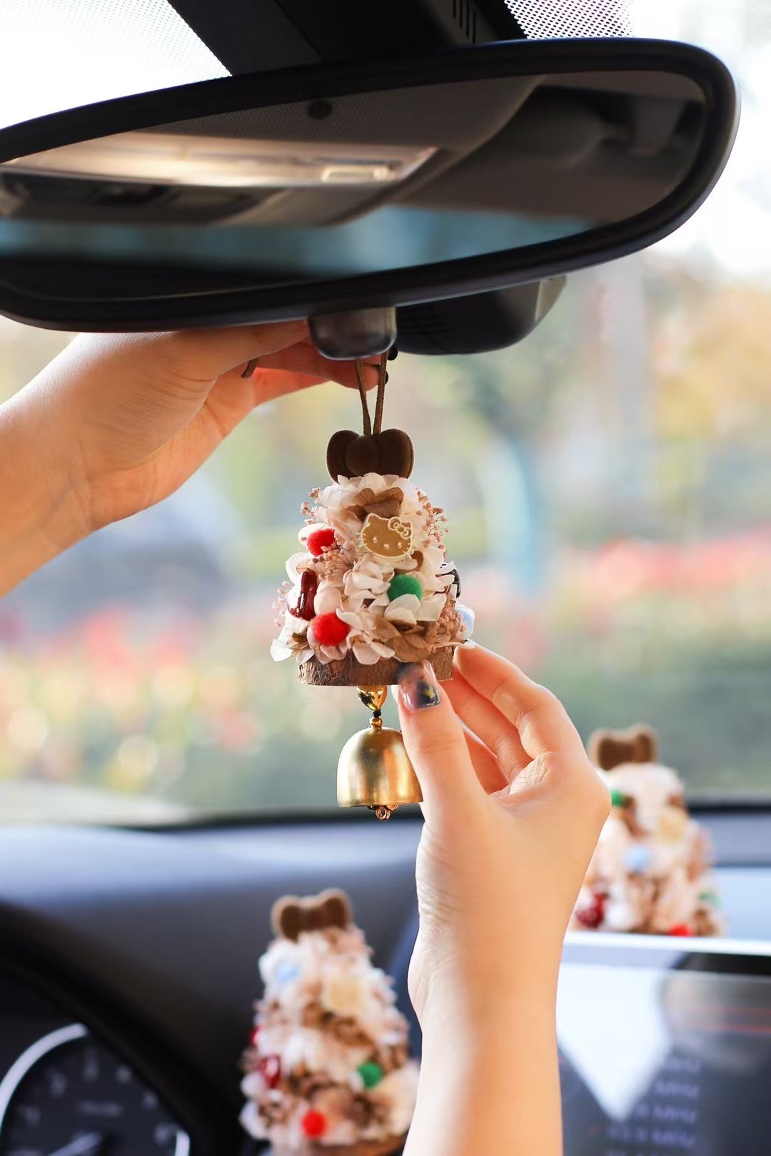 【聖誕限定】Kitty永生花聖誕車掛&擺飾