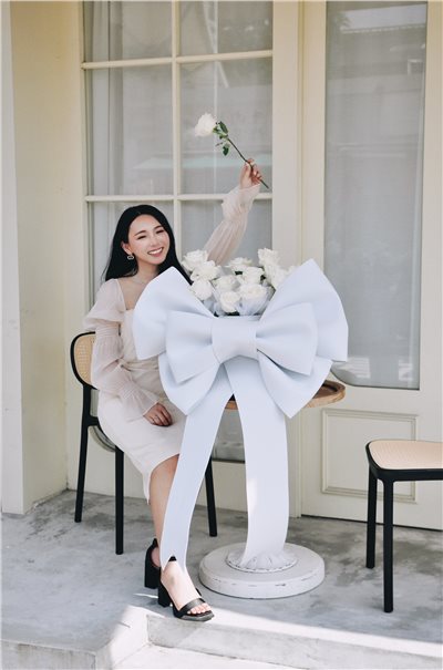 ｜鮮花｜可愛女人蝴蝶結抱桶